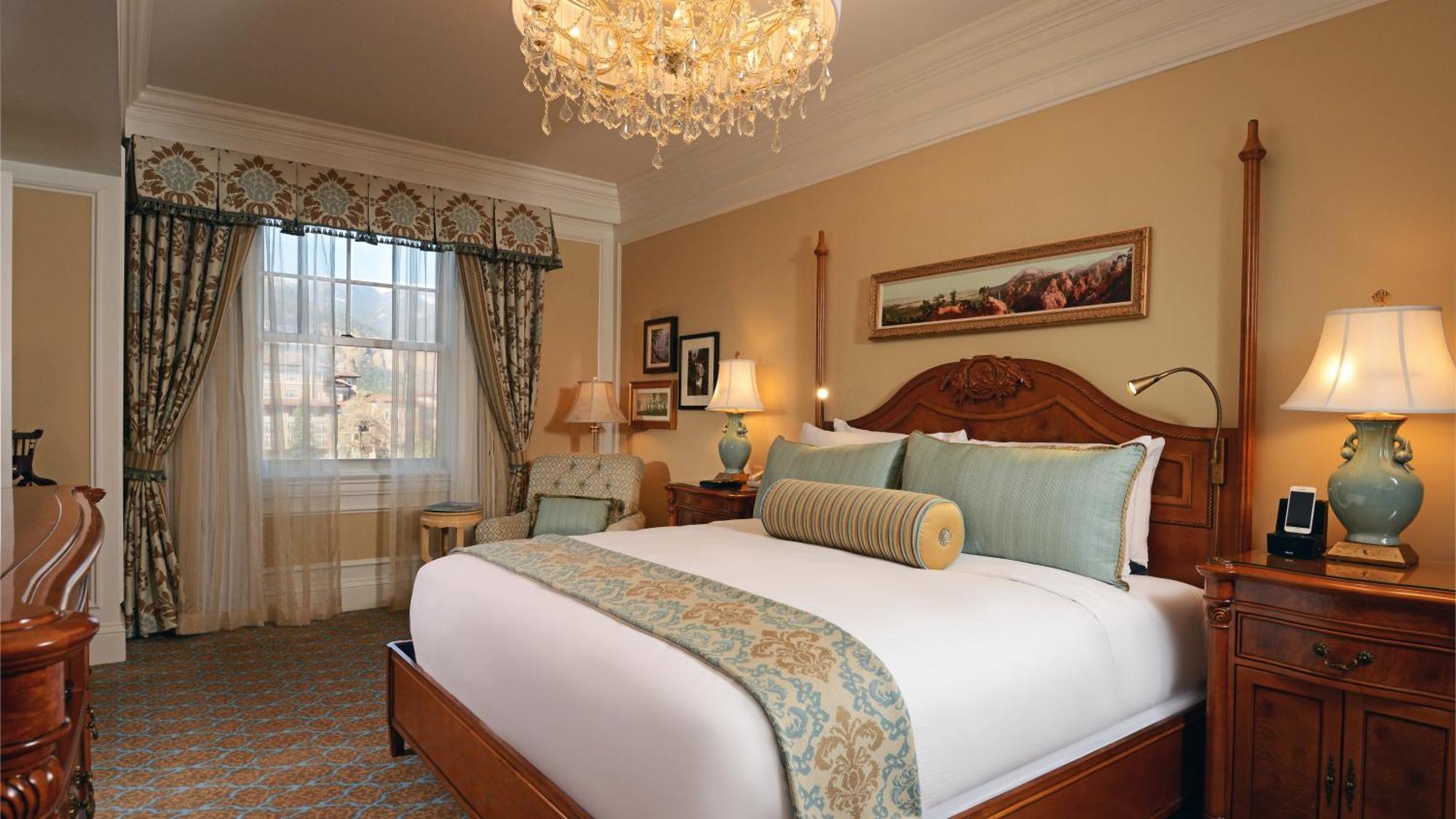 The Broadmoor Hotel Colorado Springs Exterior photo